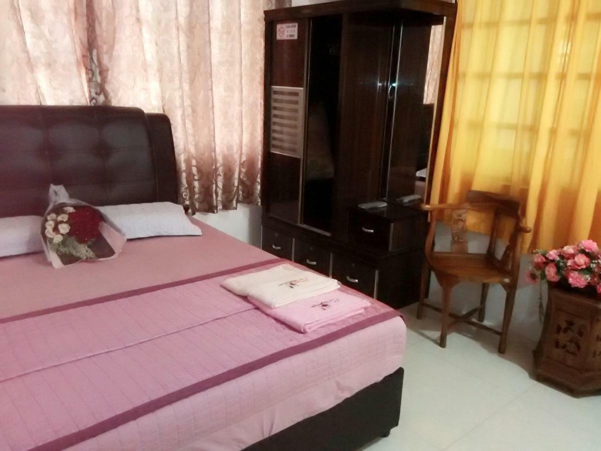 Penginapan Mycj - Roomstay Куала Теренгану Екстериор снимка